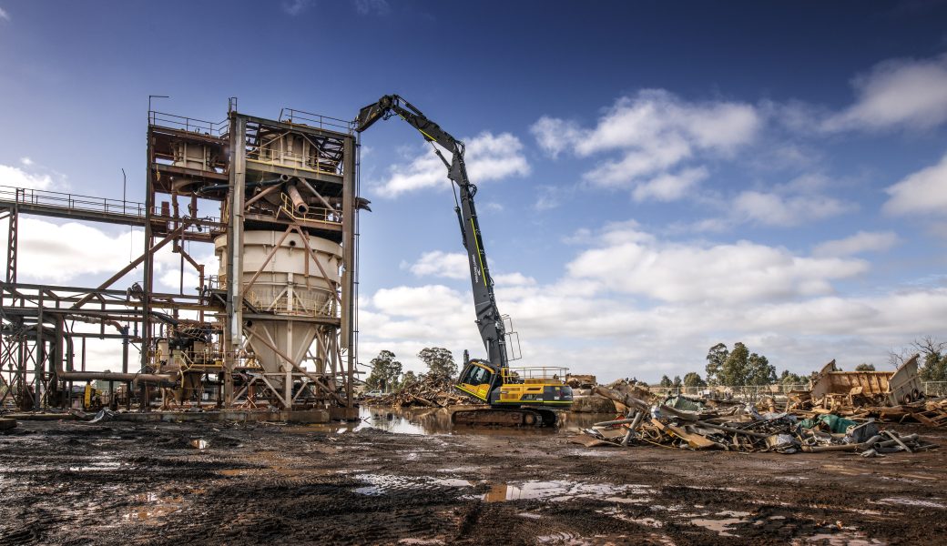 High reach demolition in action on Douglas Mine demolition site